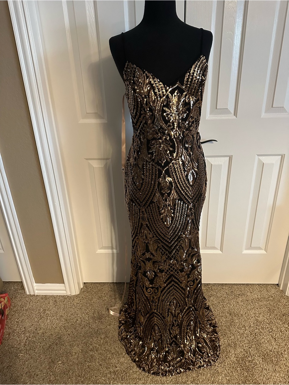 Lulu's Black and Gold Sequin V-Neck Prom Gown